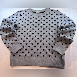 Chic Gray and Black Hearts Crew Sweater with Button Back